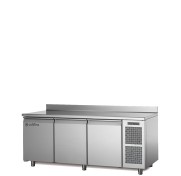 Counter freezer EN60�40 - 3 doors
With top and splashback - Plug-in-TA17/1BJ